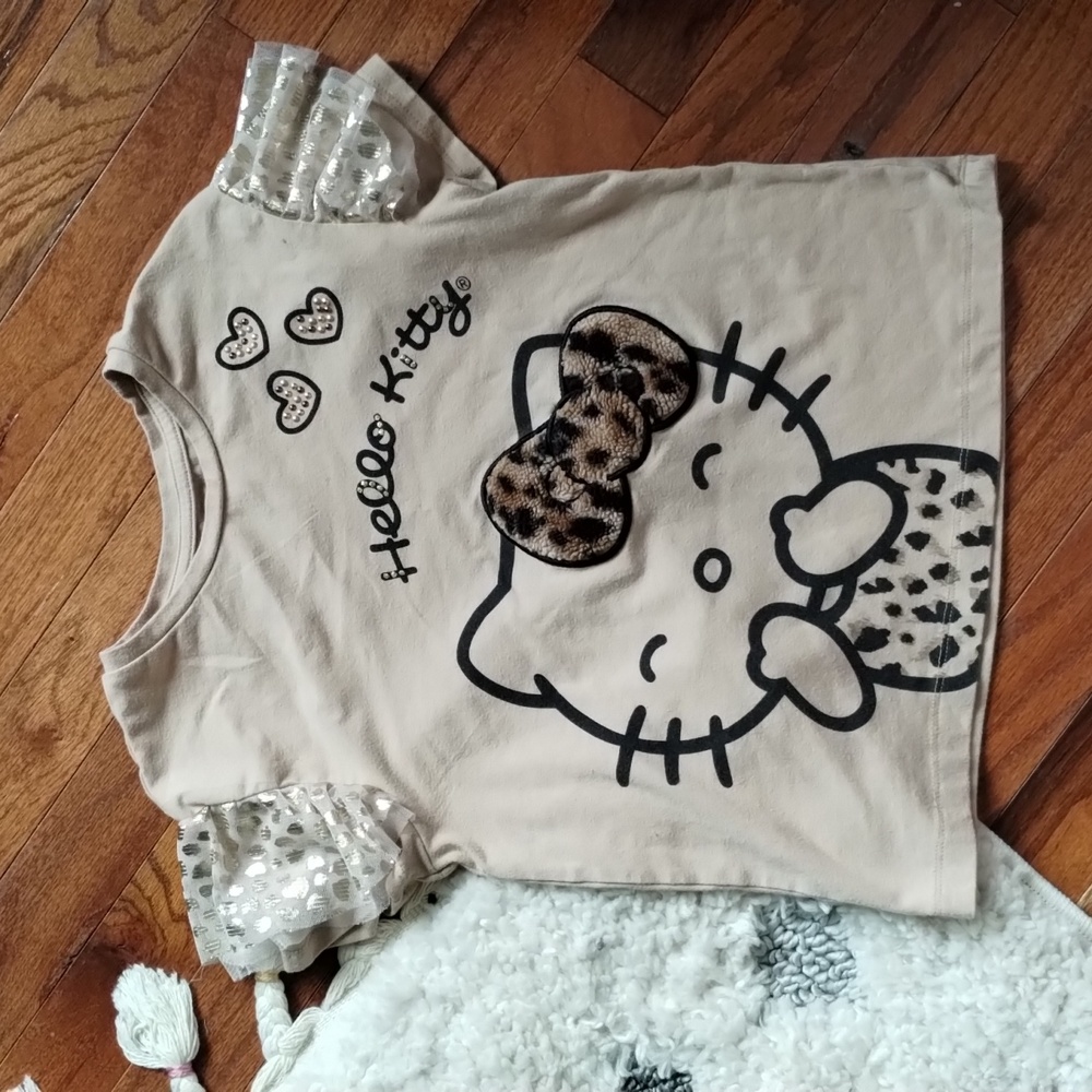 Hello kitty leopard bow shirt sleeved shirt with metallic spotted tulle sleeves